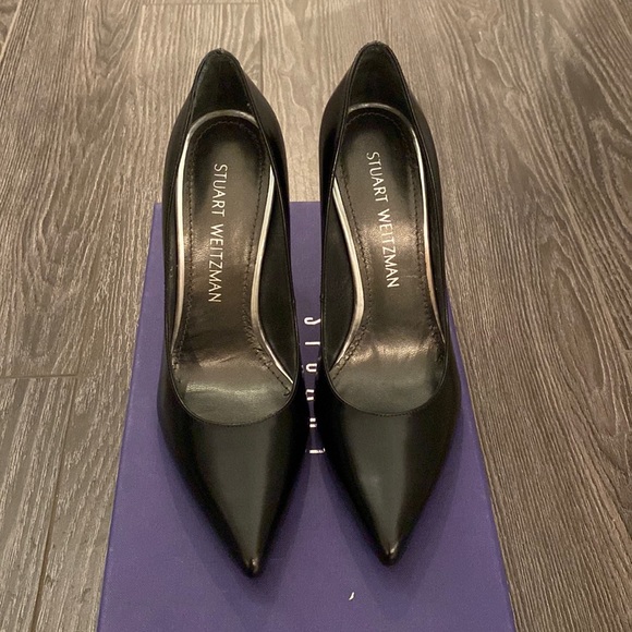 Stuart Weitzman Shoes - Brand new, never worn black Stuart Weitzman pumps.